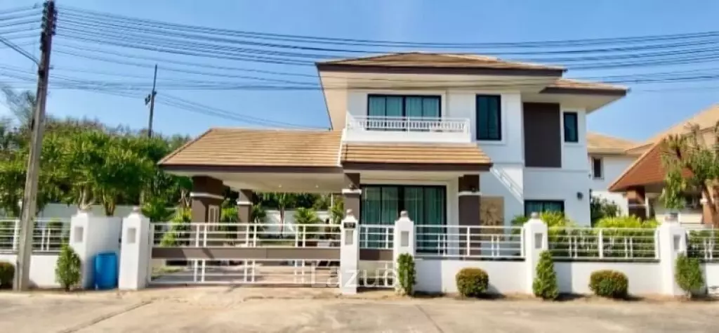 3 Beds 2 Baths 150 SQ.M. Nern Plub Wan Village 3
