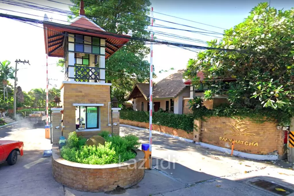 3 Beds 3 Baths 195 SQ.M. Baan Natcha Village