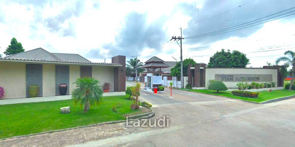 4 Beds 4 Baths 350 SQ.M. Baan Piam Mongkon
