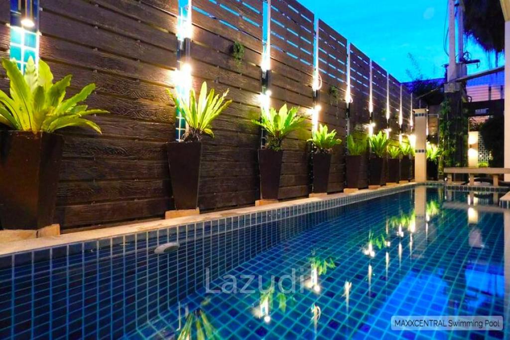 Maxx City Condotel