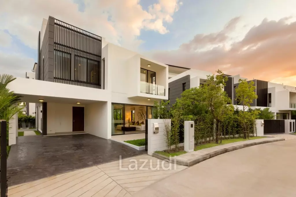 Modern 5-Bedroom Pool Villa for Rent at Laguna Park