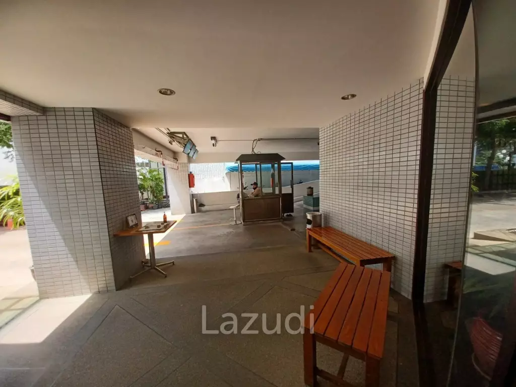 Office For Rent at Prime Building