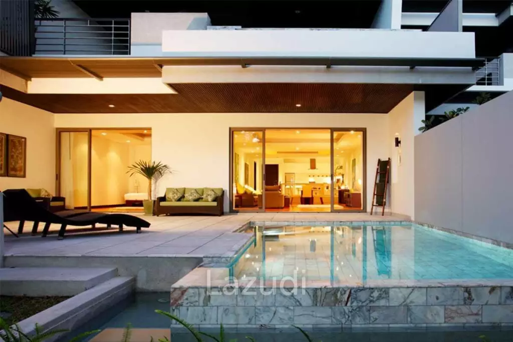 Foreign Freehold 3-Bedroom Condo with Private Pool in Bang Tao