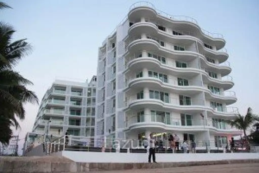 Spacious 1-Bedroom for Rent Beachfront Jomtien Residence