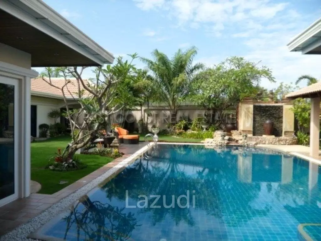 Jomtien Park Village Pool Villa For Sale