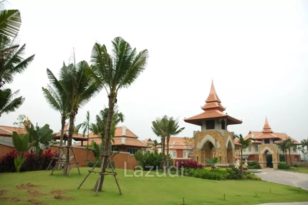 Exclusive Royal Grand 4 Villas for sale at Grand Regent