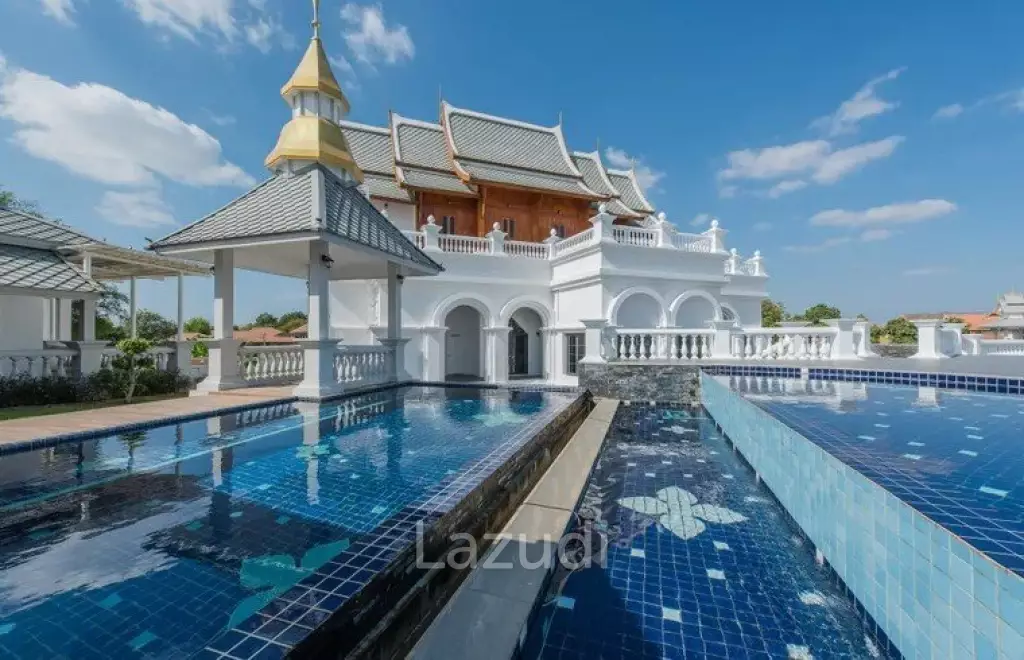 Exclusive Royal Grand 4 Villas for sale at Grand Regent