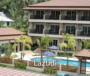 Whispering Palms Suite