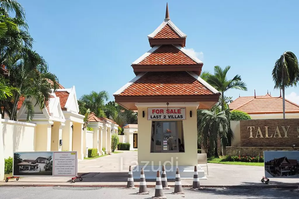 3 Beds 4 Baths 380 SQ.M. Talay Sawan Village