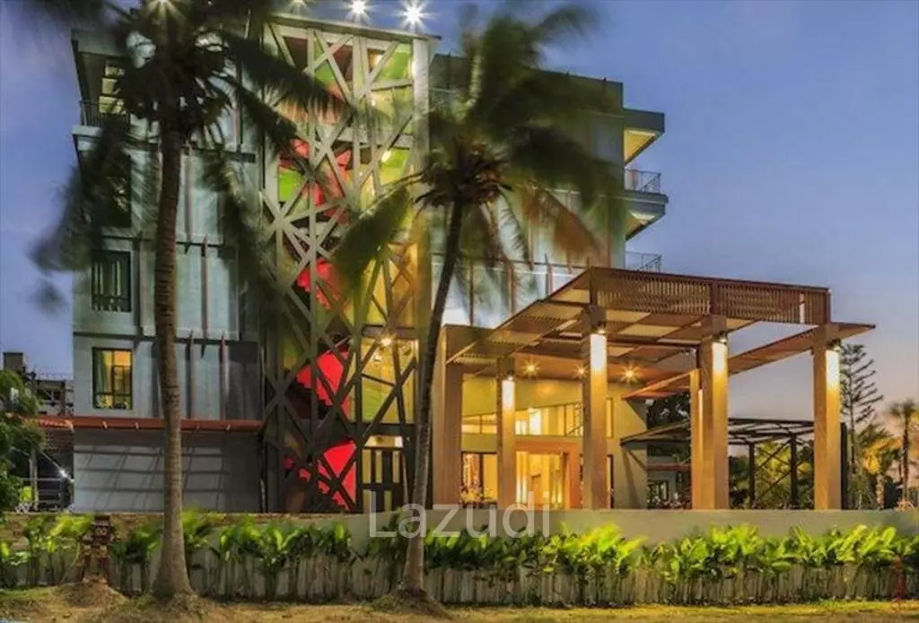 Studio apartment  in Rawai near Naiharn Beach