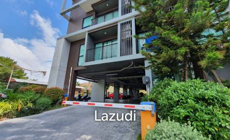 Dlux Condominium