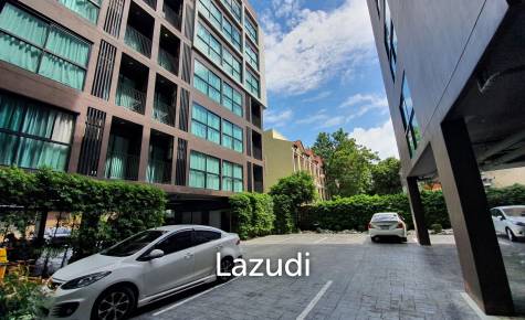 Dlux Condominium