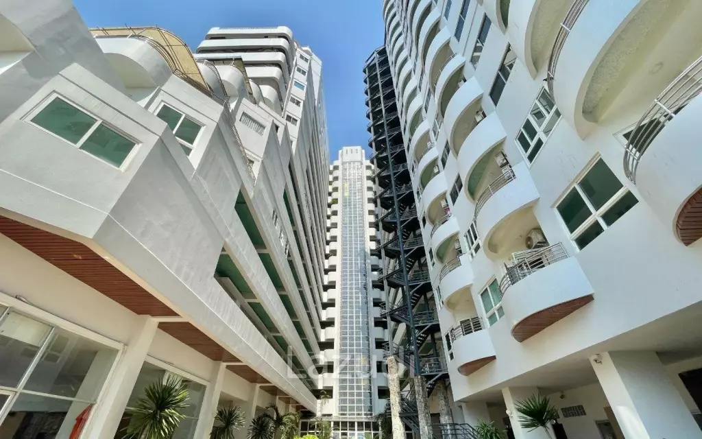 Grand View Condominium Baan Amphur for Sale
