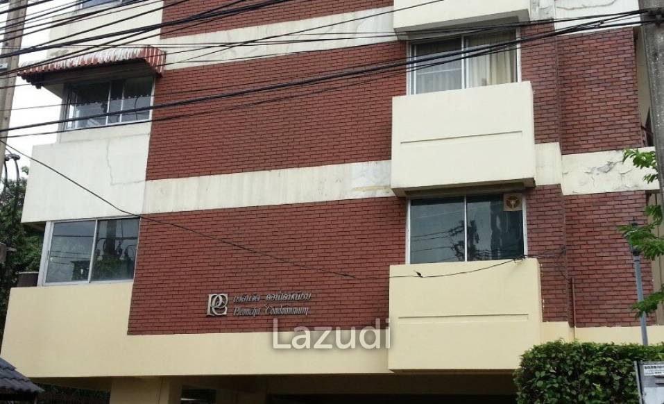 Ploenchit Condominium