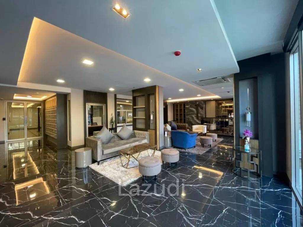 2 Bed 2 Bath 62.55 SQ.M The Erawan Condo