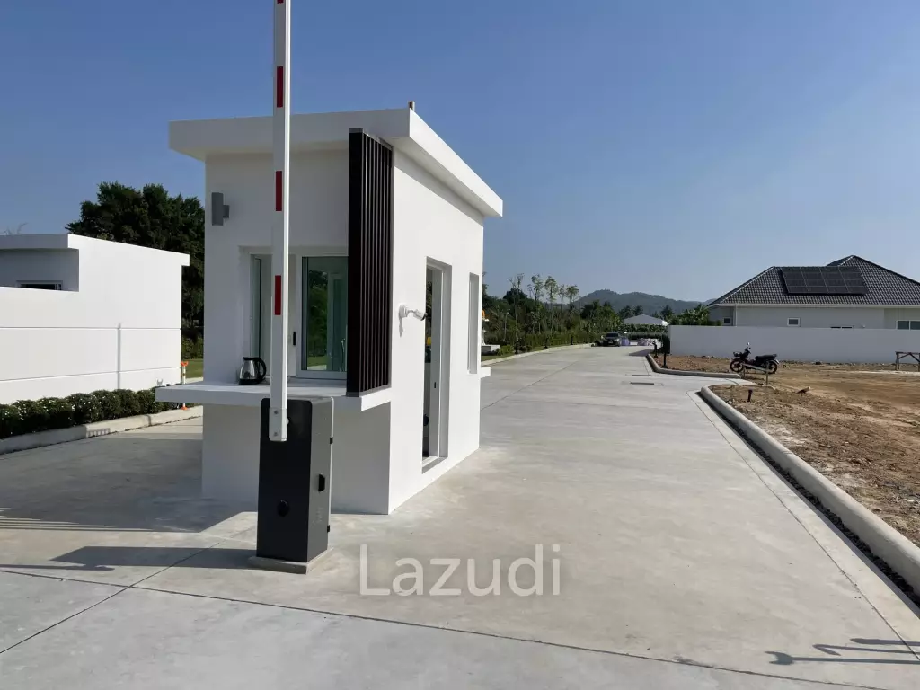 Smart Hamlet : 2 Bed 2 Bath Pool Villa On A Good Size Of Land