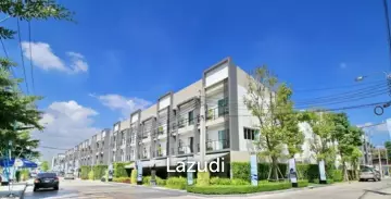 Baan Klang Muang Sukhumvit 77