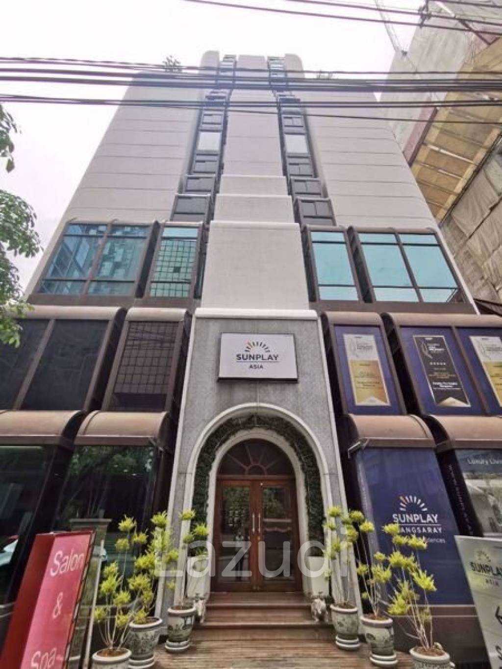 Sithakarn Condominium