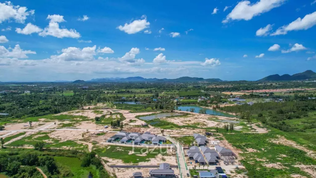Luxury Villa in Botanica Hua Hin Thap Tai