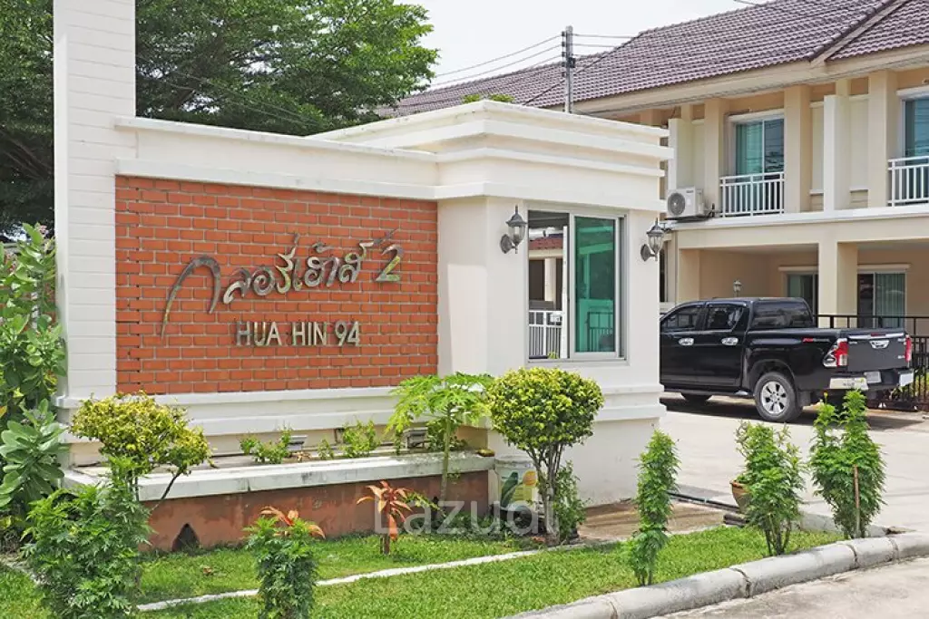 GLORY HOUSE 1 : 2 Storey house on soi 94