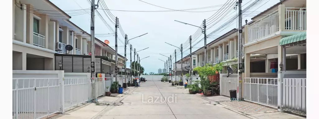 GLORY HOUSE 1 : 2 Storey house on soi 94