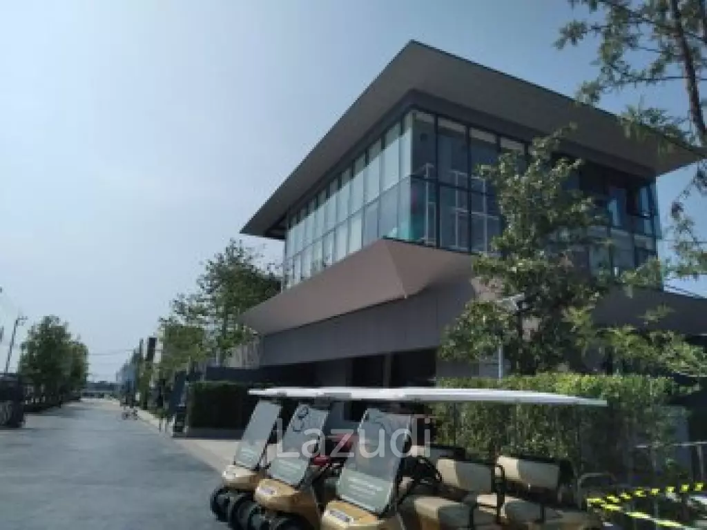 3 Bed 4 Bath 168 SQ.M Altitude Kraf Bangna