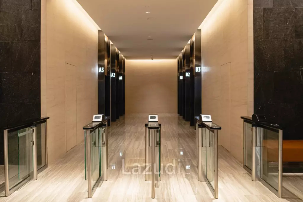Serviced office, ready to move in at Amarin Tower Chidlom