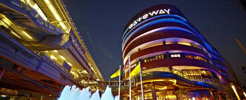 Rare Large Restaurant Space Available: M Floor of Gateway Mall, Ekkamai BTS Entrance!
