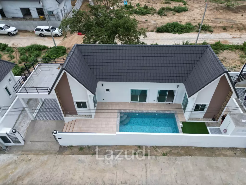 4 Beds 3 Baths 312 SQ.M Pavilion Ville, Unfurnished