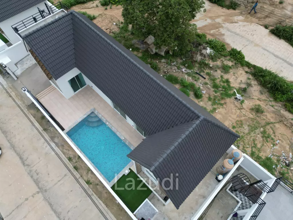 4 Beds 3 Baths 312 SQ.M Pavilion Ville, Unfurnished