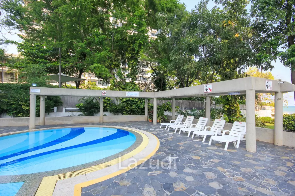 95 sqm sea view condo at VIP Condochain Cha-am