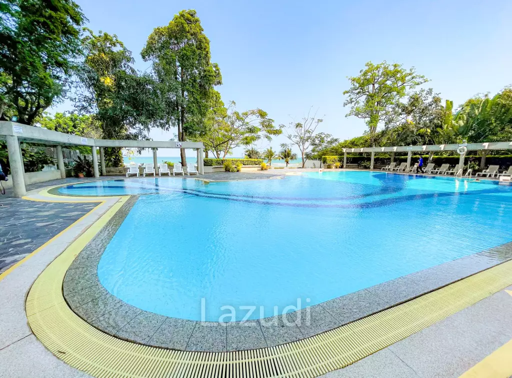 95 sqm sea view condo at VIP Condochain Cha-am