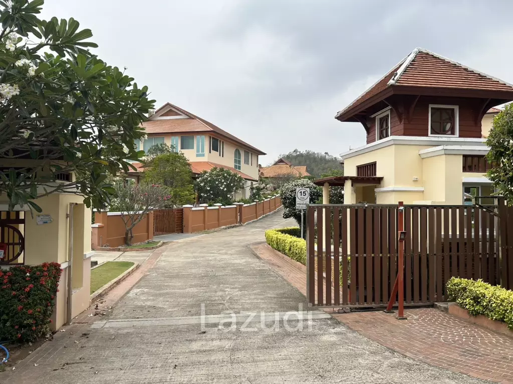 EMERALD HEIGHTS : Well Designed 4 bed Pool Villa