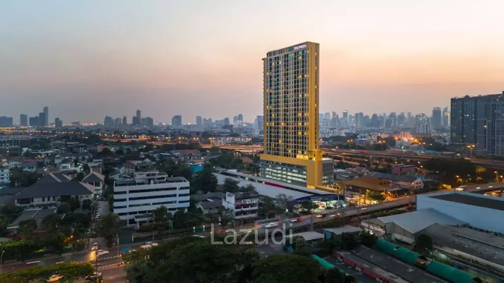 2 Bed 1 Bath 53.6 Sq.m Metris Pattanakarn