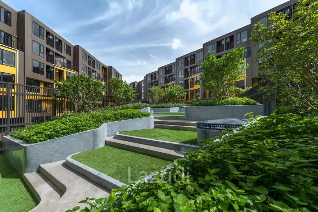 Studio 25.8 SQ.M The Base Central Condo For Sale