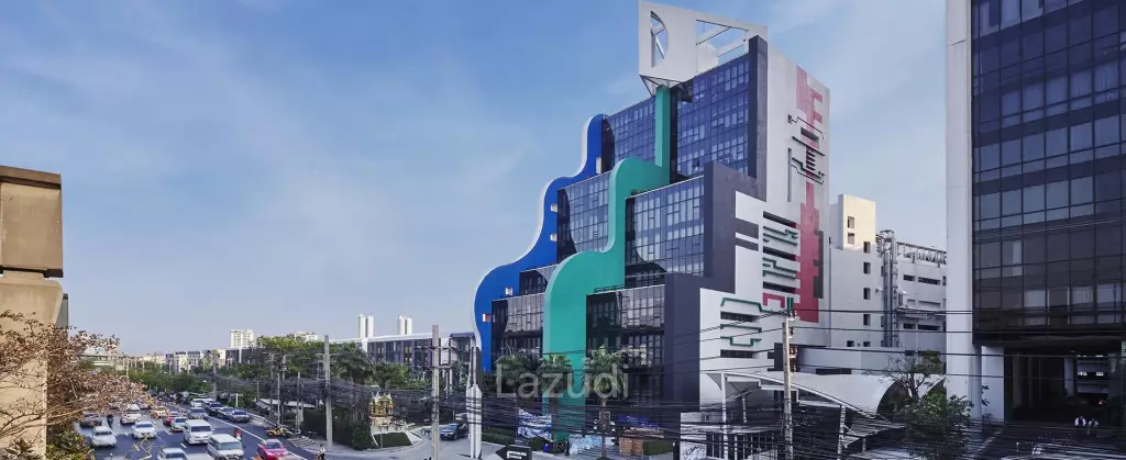Spacious Office Space for Sale at Interlink Tower