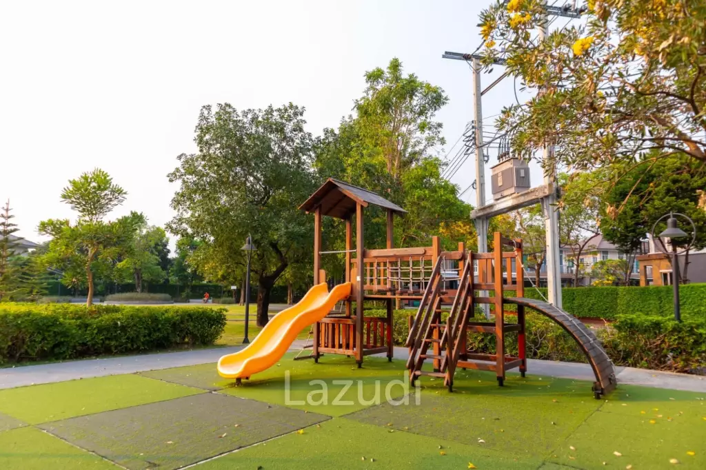 3 Bed 5 Bath House For Sale