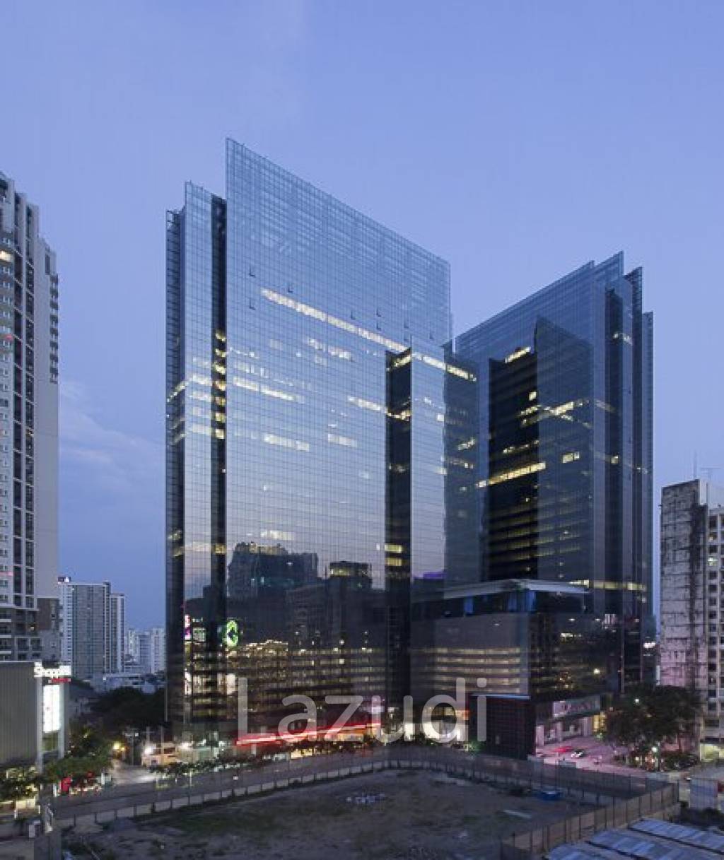 Retail For Rent At The Ninth Tower