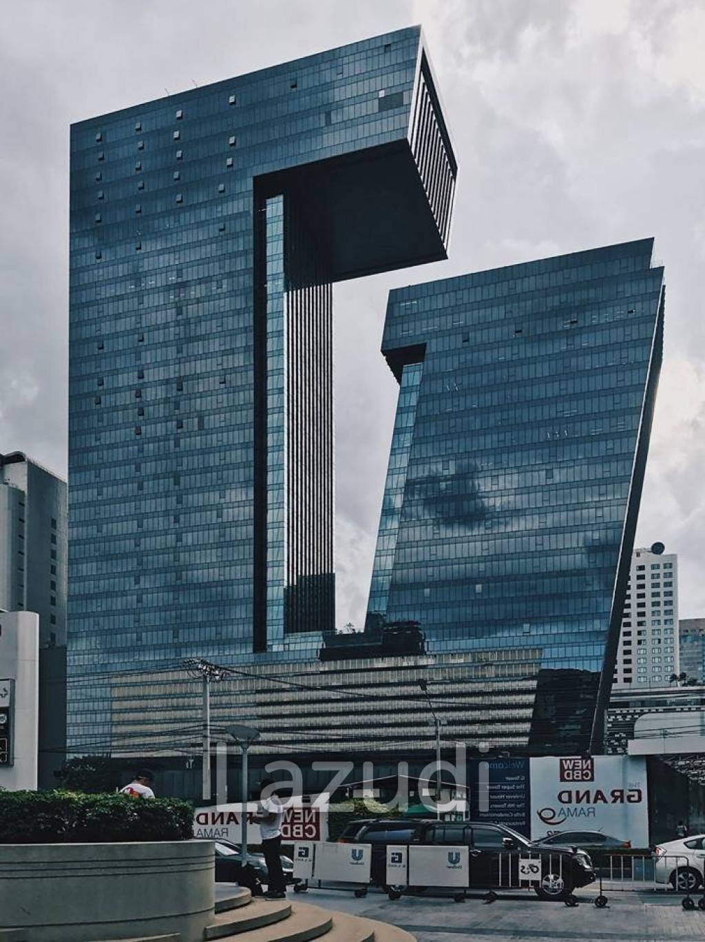 Retail For Rent At G Tower