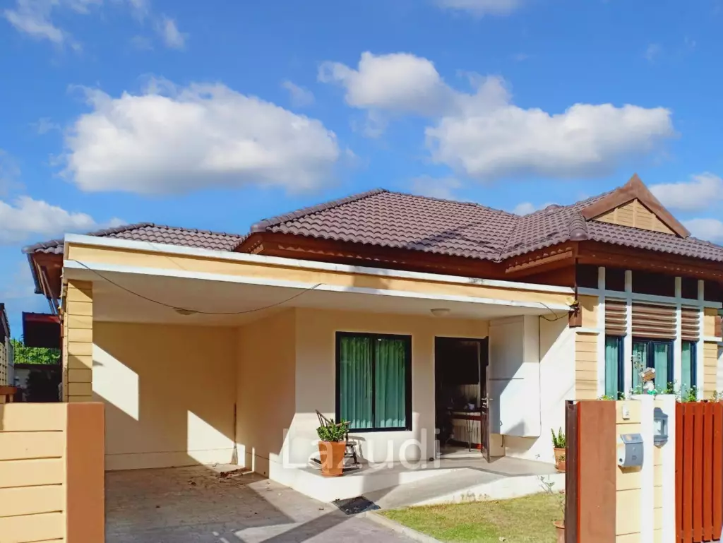 4 Beds 3 Baths 165 SQ.M. Baan Sirin Pattaya