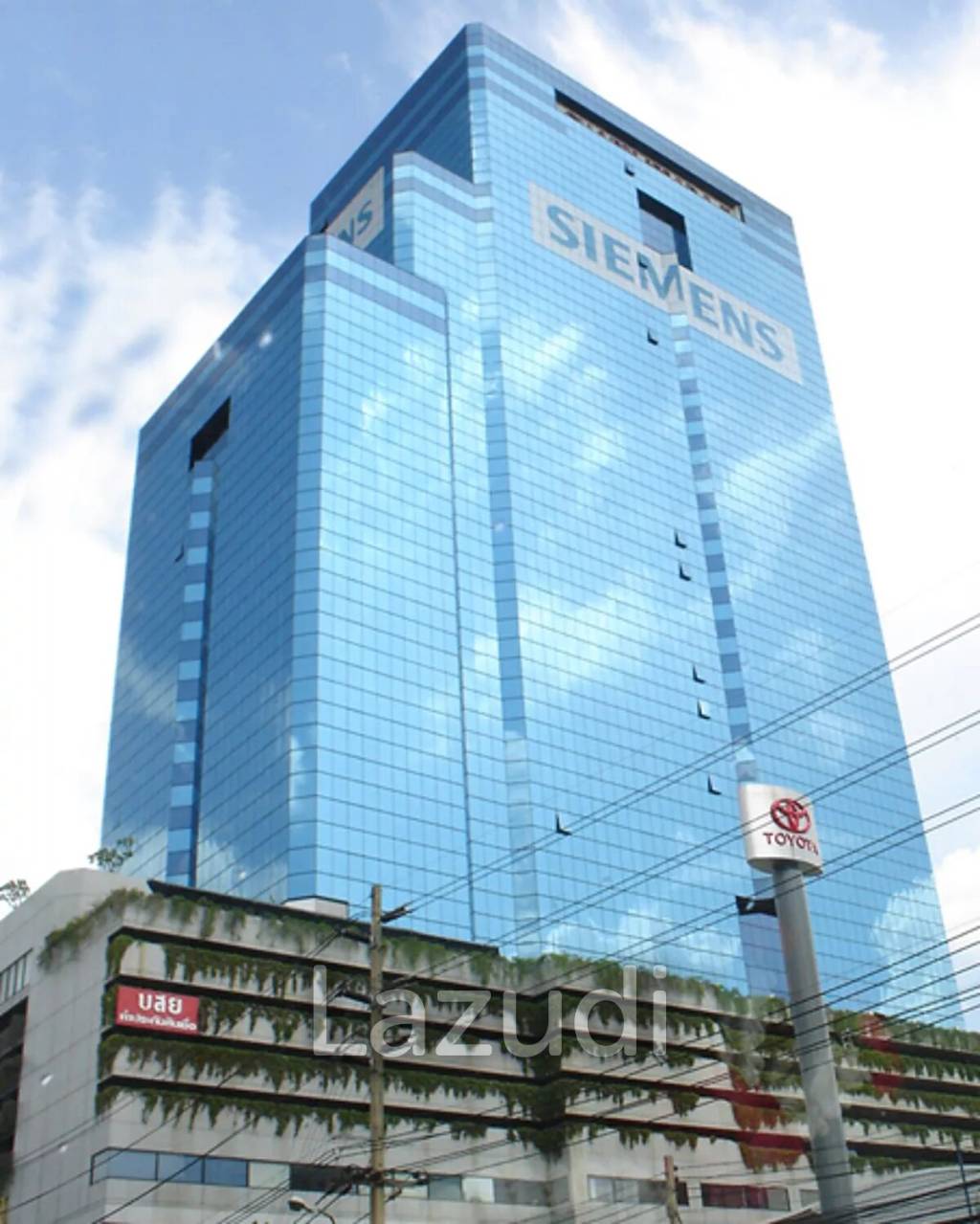 Premium Office Space for Sale in Huaykwang