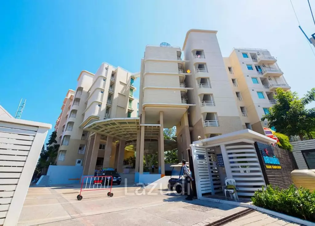 Baan Saen Ploen: 3 Bedroom Beach front Condo in Hua Hin Town Center
