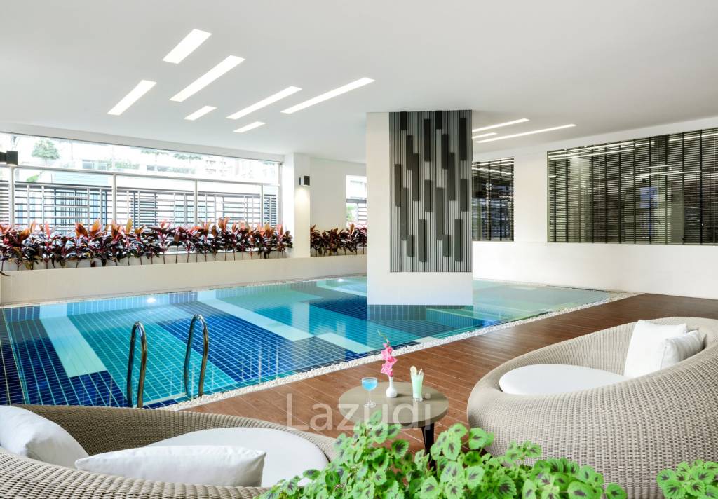 Centre Point Hotel Chidlom คอนโด