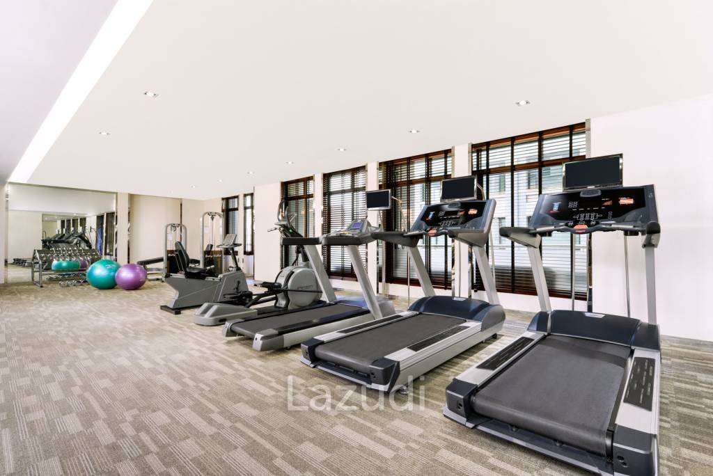 Centre Point Hotel Chidlom คอนโด