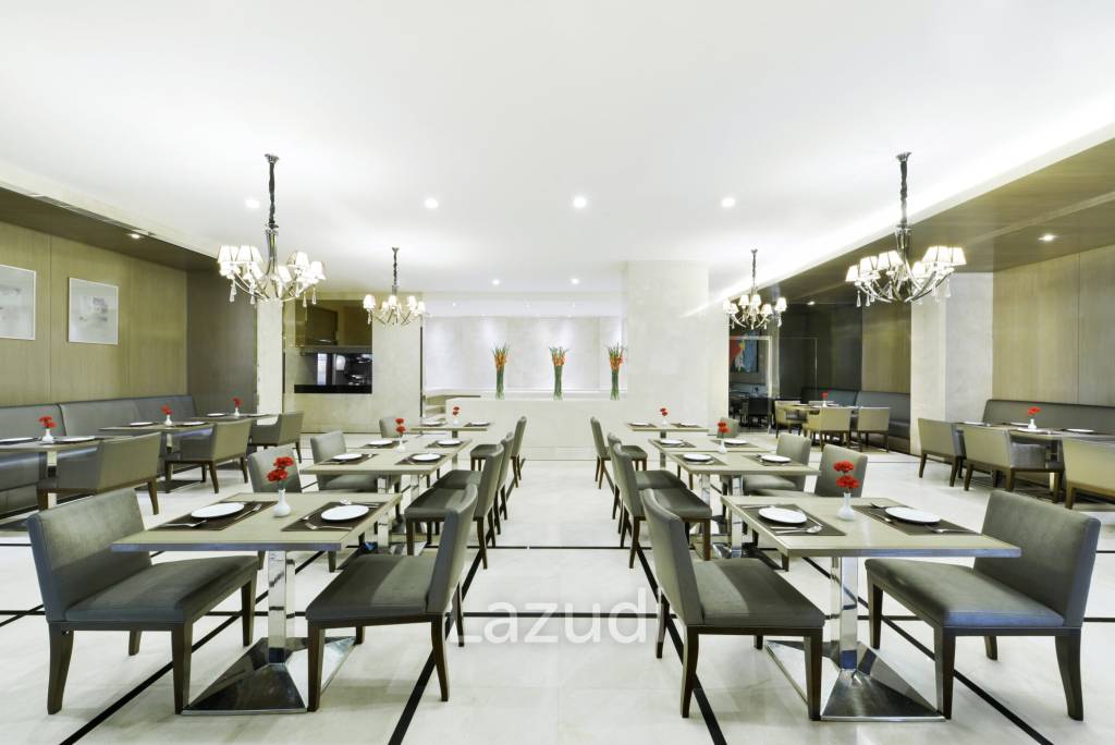 Centre Point Hotel Chidlom คอนโด