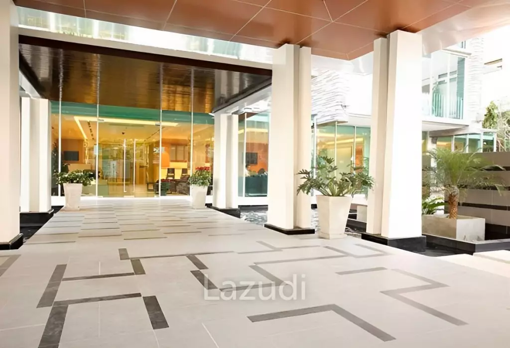 70 sqm 1 Bed Apartment at Baan Bannavan Khlong Tan Nuea
