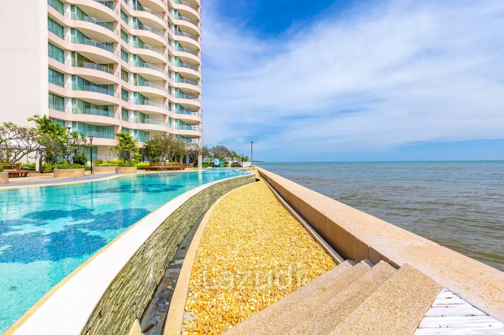 Cha-Am Long Beach Condominium : 3 Bed 3 Bath
