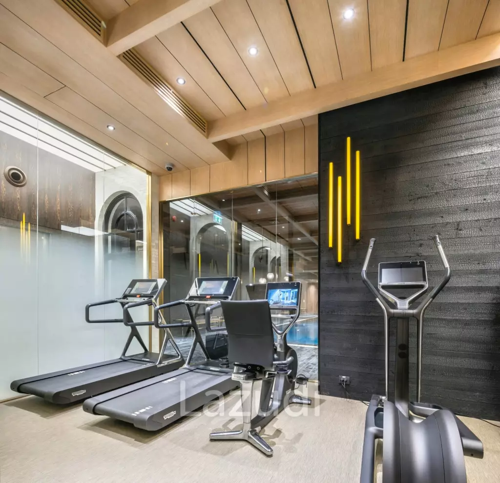 37 sqm 1 Bedroom Condo at Chalermnit Art De Maison