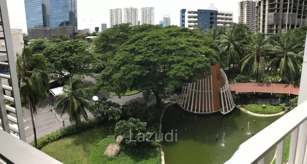 1 Bed 1 Bath 37 SQ.M Abstracts Phahonyothin Park