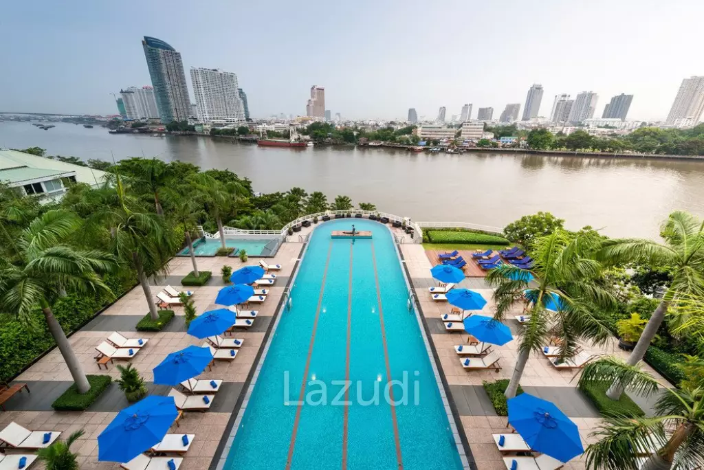Stunning 2-Bed Condo With Skyline Views Bangkok